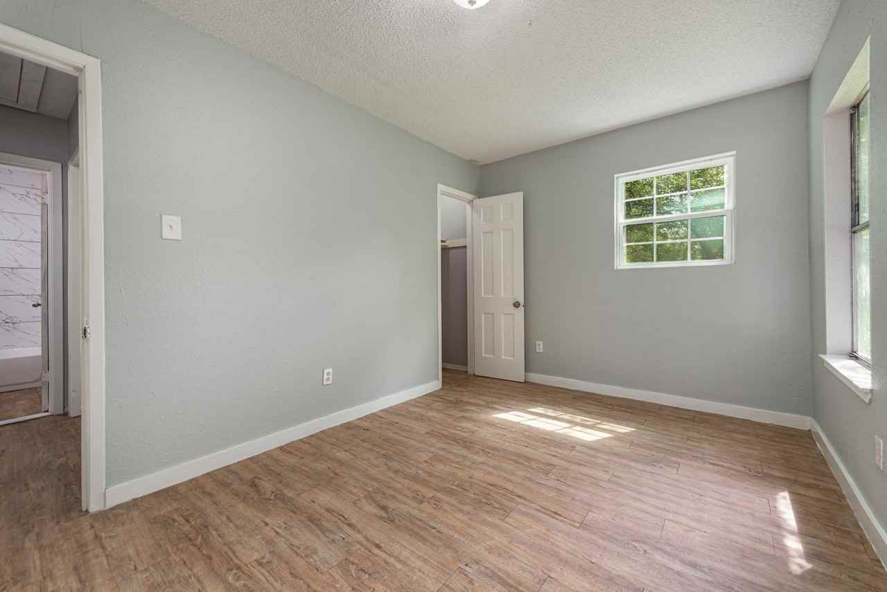 8323 Lapanto Ln - Photo 5 of 11