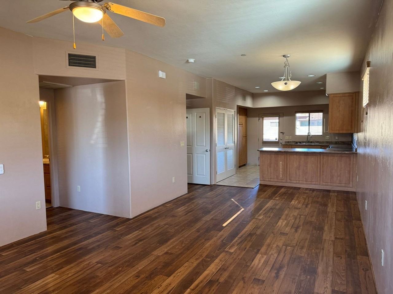 1455 W. Kilburn St. - Photo 2 of 8