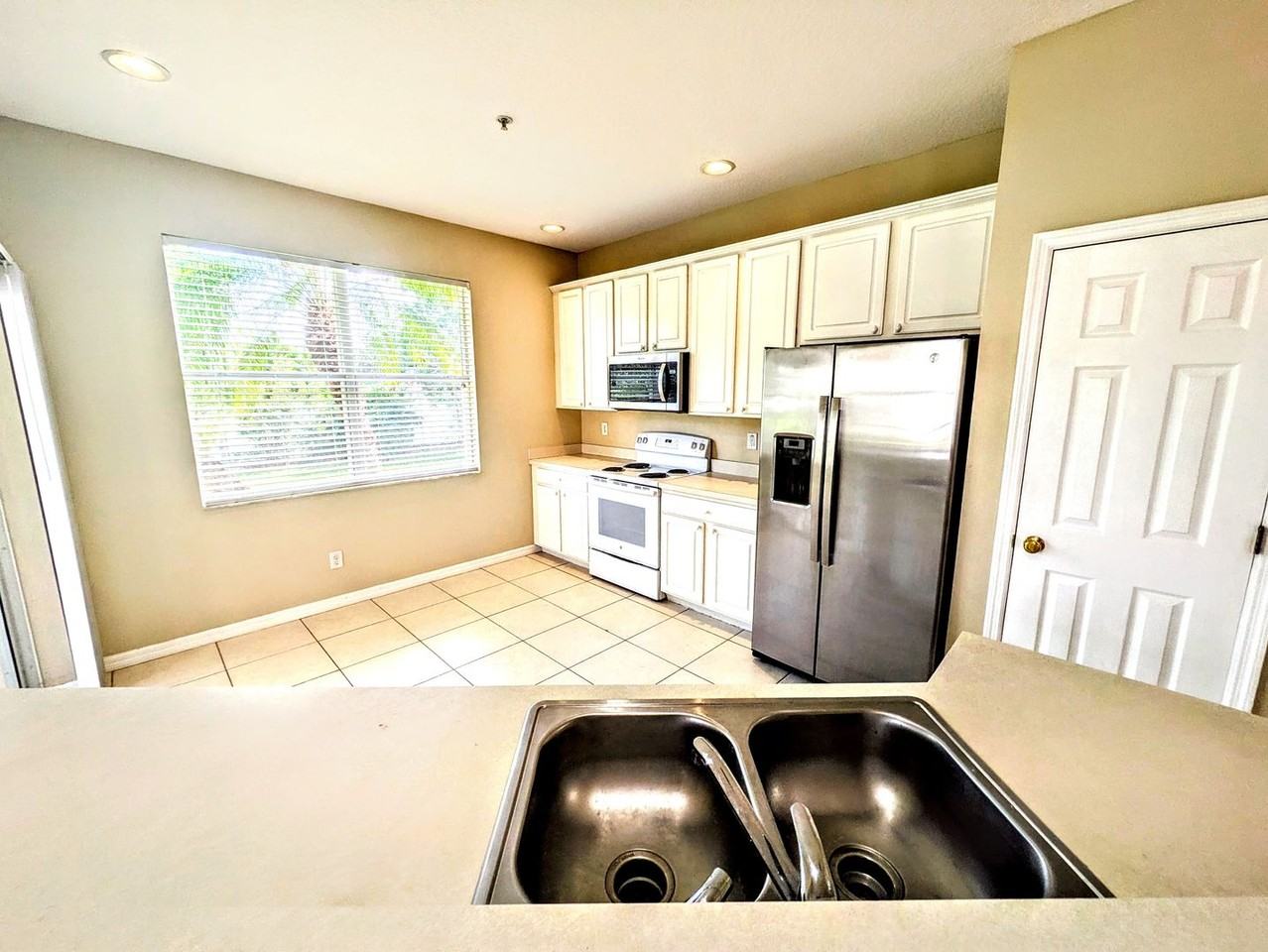 3792 Mahony Ln - Photo 6 of 27