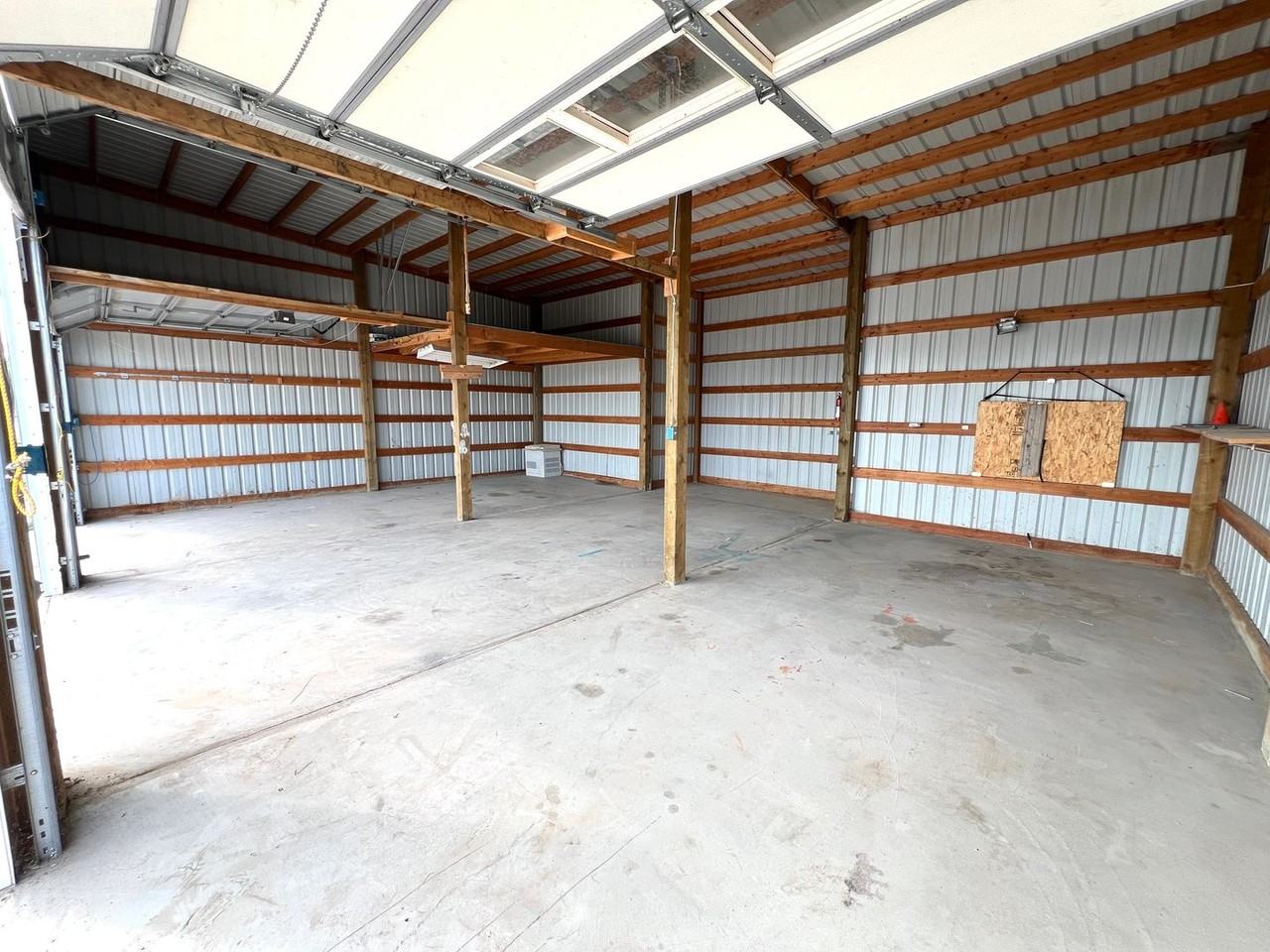 261 Bonner Rd - Photo 2 of 15