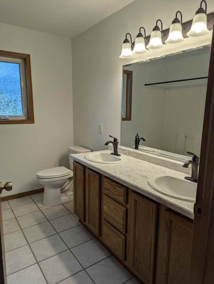 4080 117th St #4080 - Photo 2 of 7