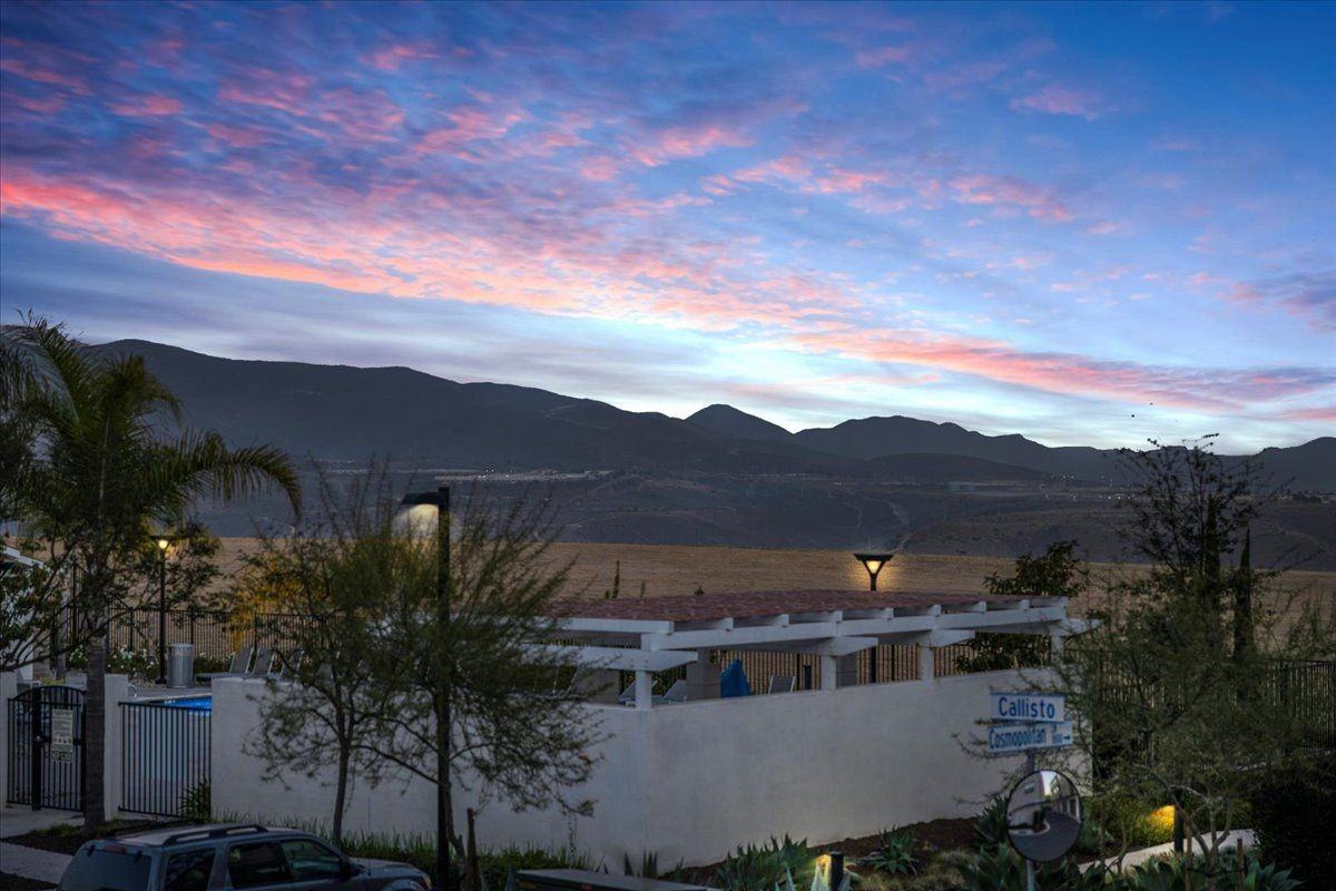 1840 Mint Ter ##6 - Photo 3 of 45