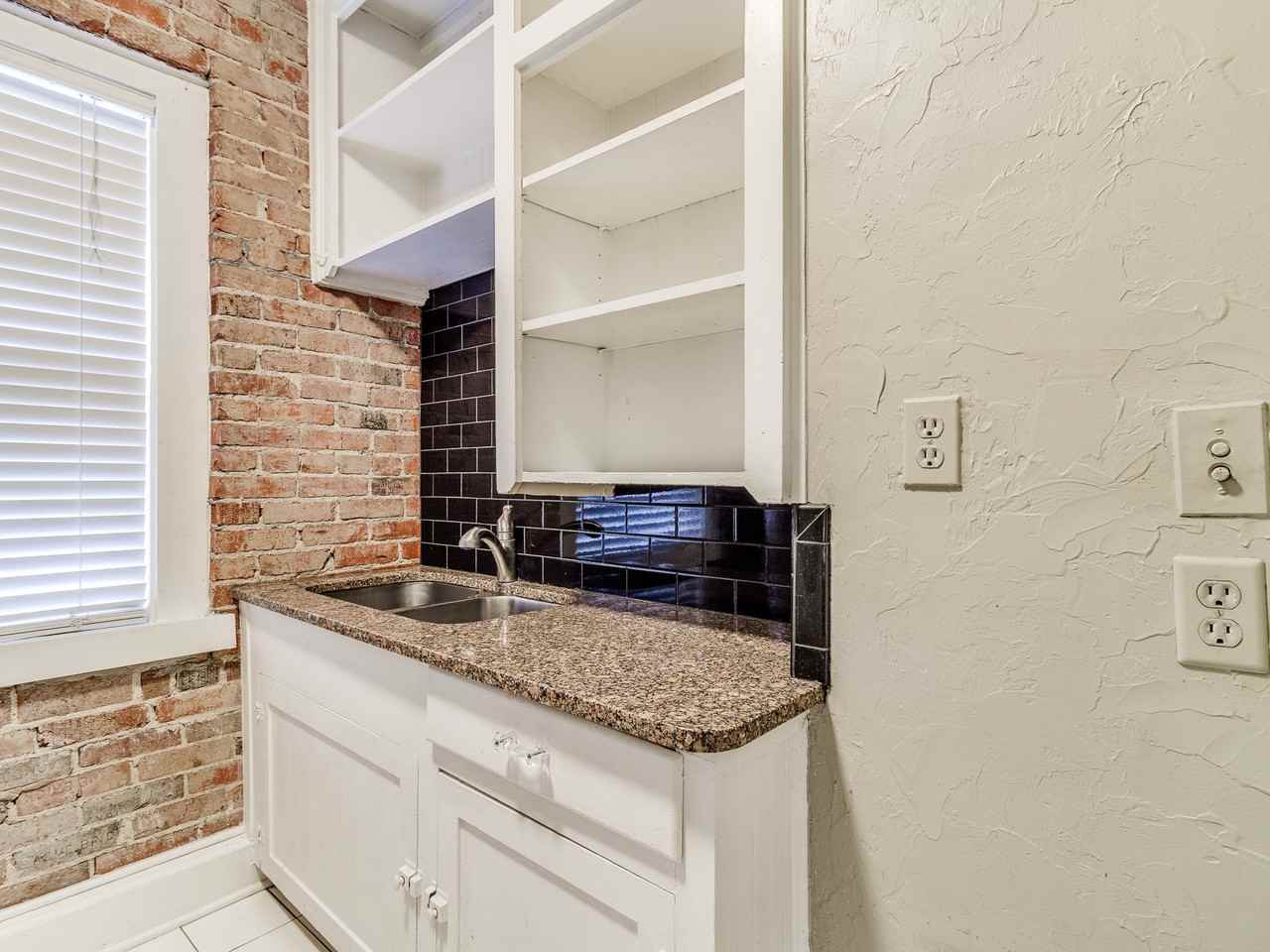 429 Nw 11th St #09 - Photo 7 of 16