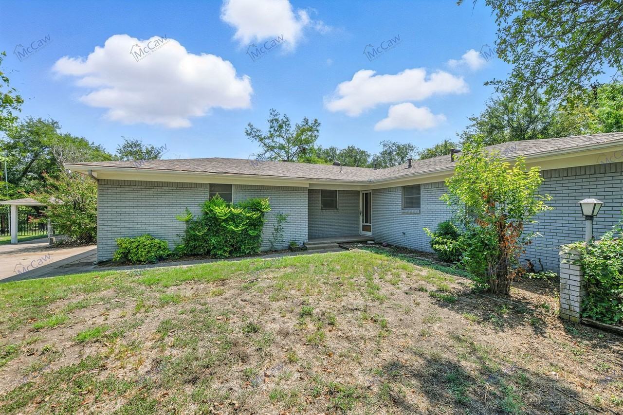 223 Annetta Rd - Photo 2 of 24