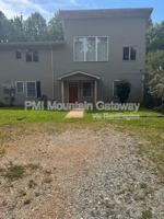 featured image of 111 Primrose Dr #D