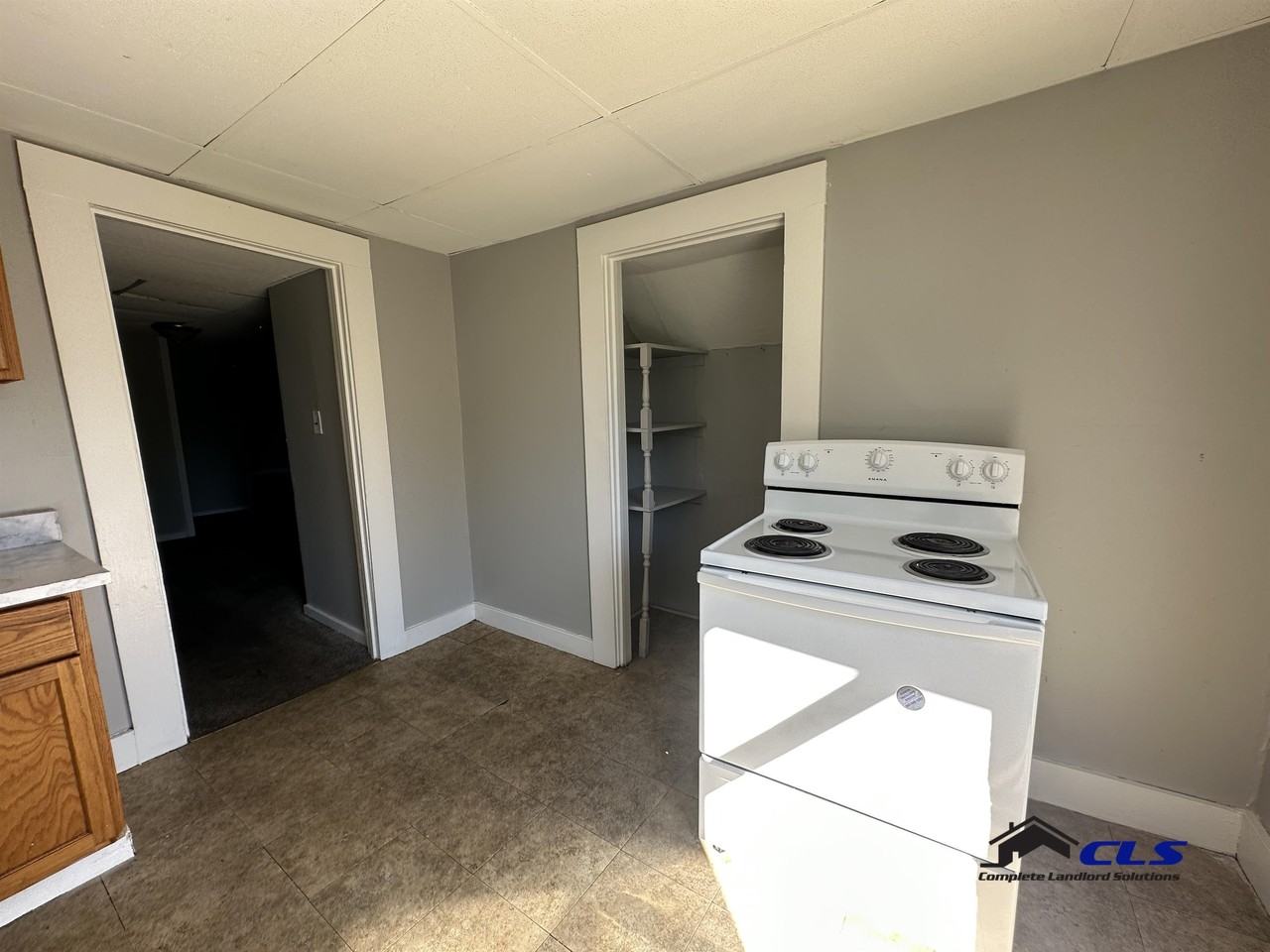 100 Gilbert Ave #3 - Photo 2 of 6