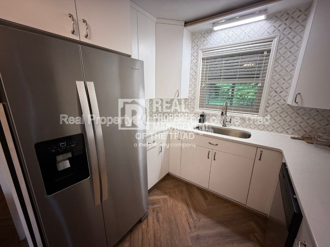 1507 Berwick Road Southwest - Photo 5 of 22