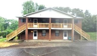 1716 Green Oaks Dr #C - Photo 1 of 1