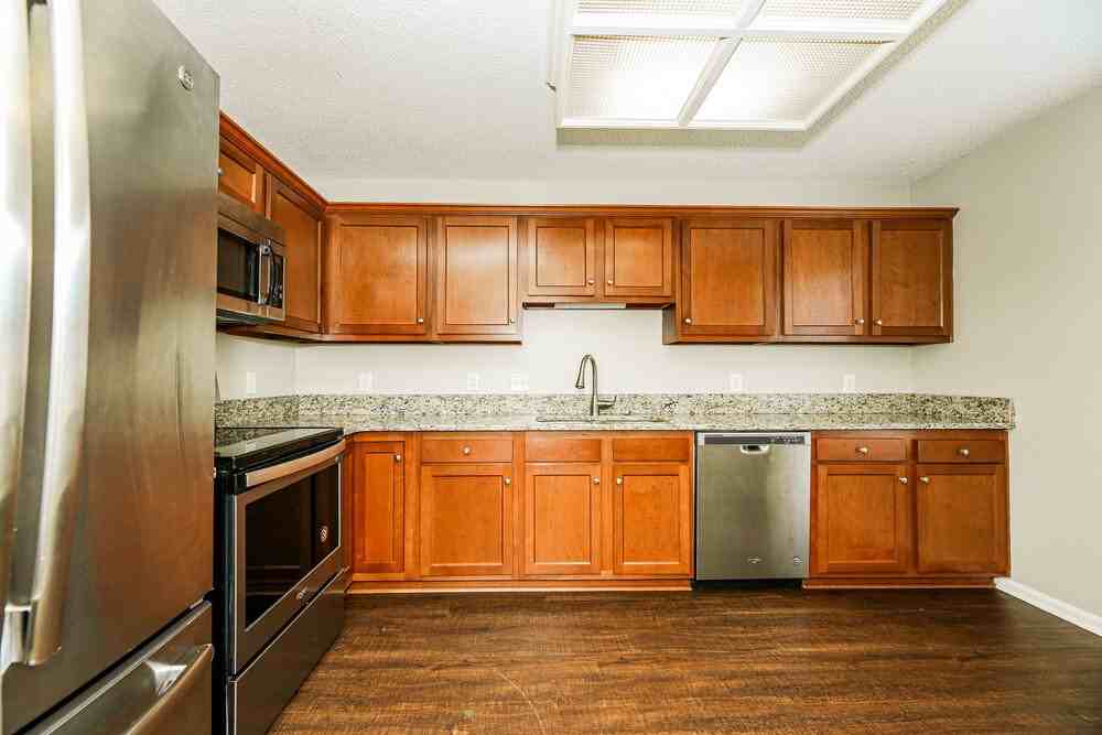 8050 Cumberland Gap Trl - Photo 7 of 16
