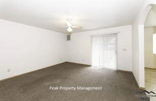 featured image of 207 W 1st St #207