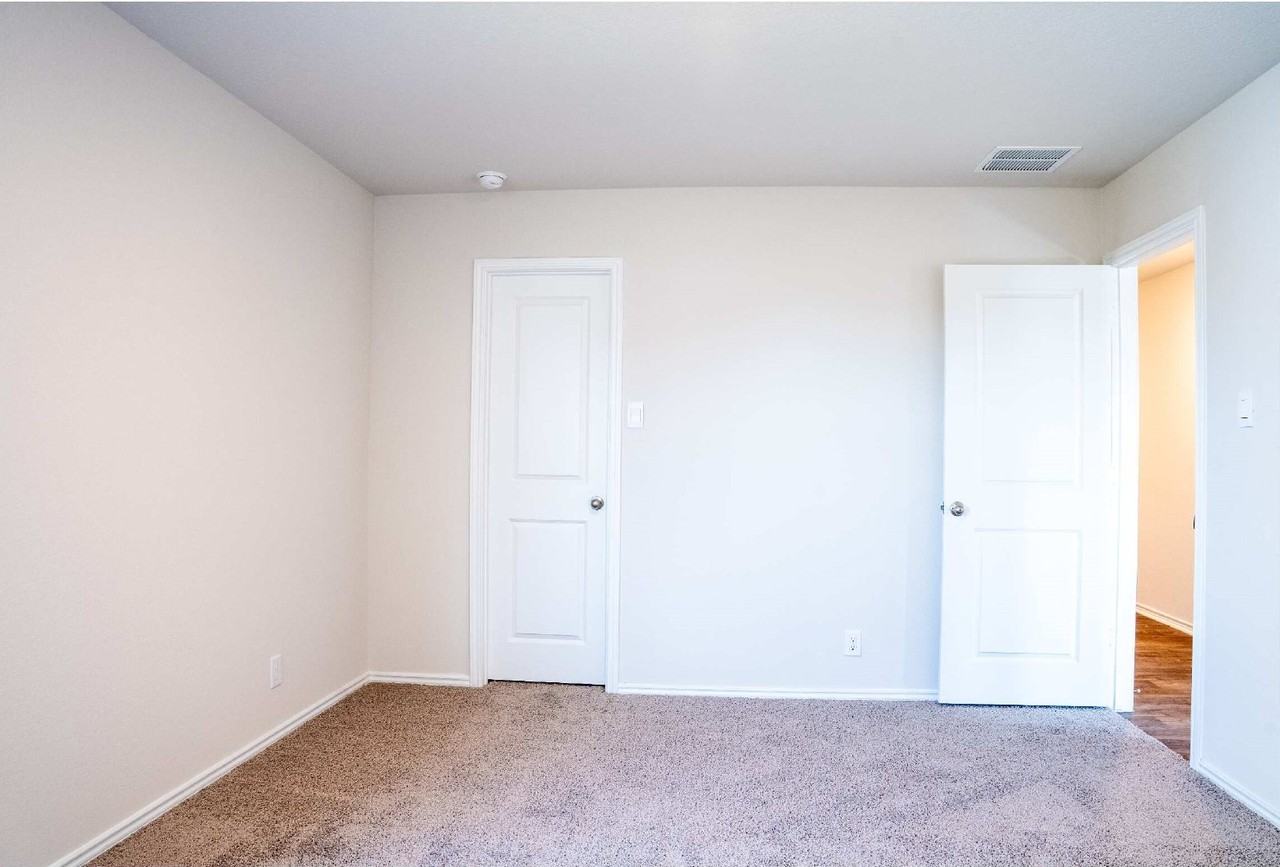 9510 Ranch Loop - Photo 6 of 18