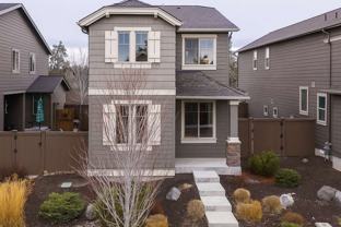 2860 Sw Yew Park Ln - Photo 1 of 1