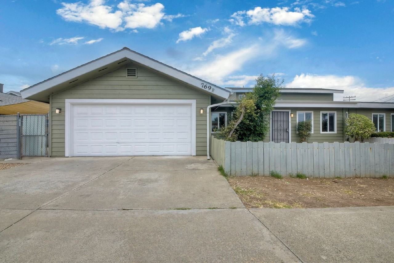 769 Magnolia Ave Apt B - Photo 3 of 50