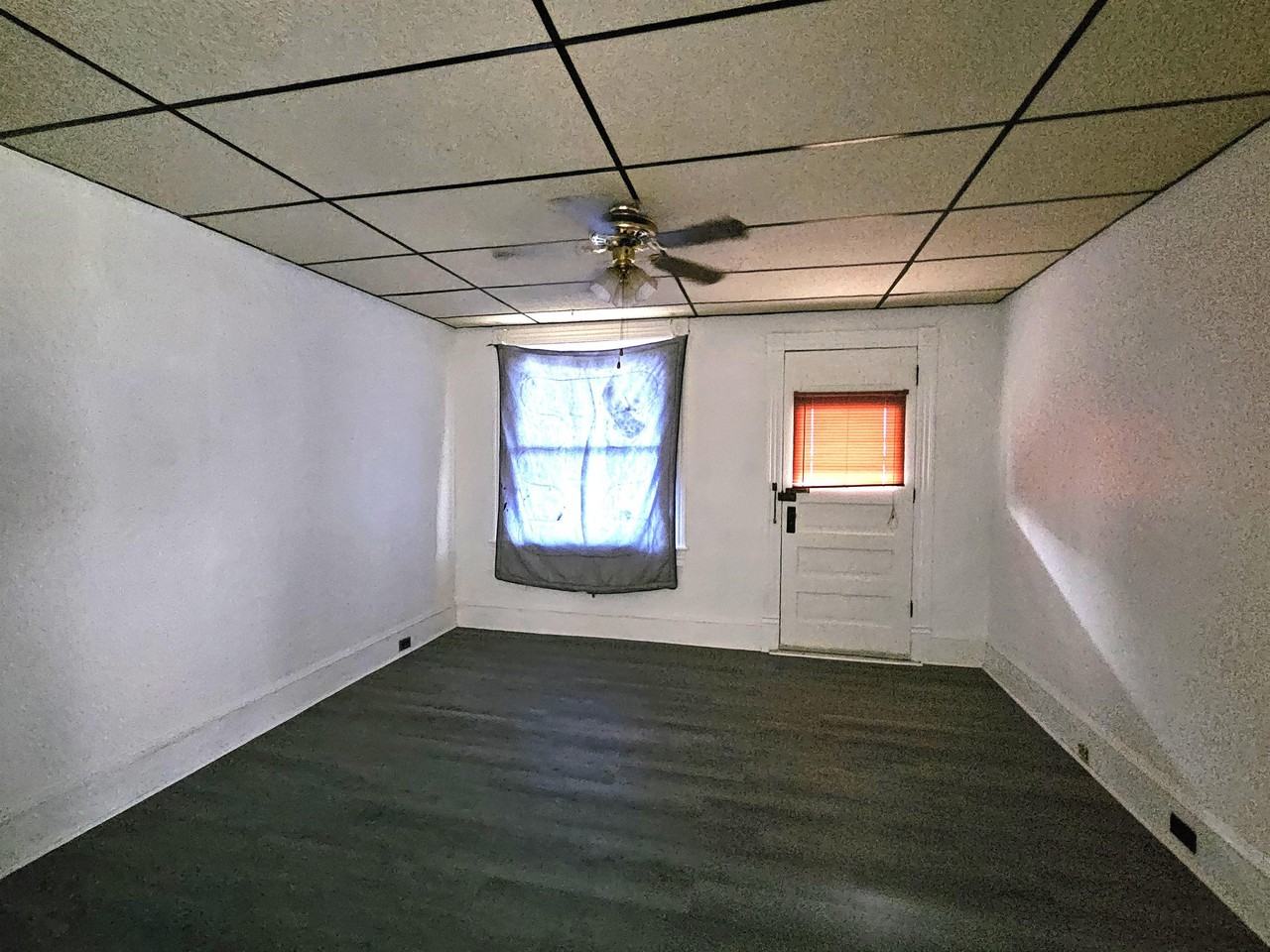 1531 Washburn St 1st Fl - Photo 3 of 11