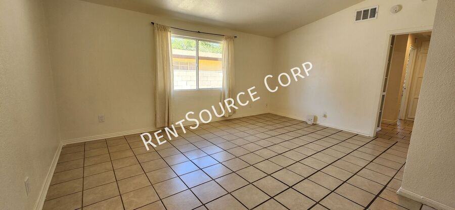 44615 4th Street East - Photo 7 of 39