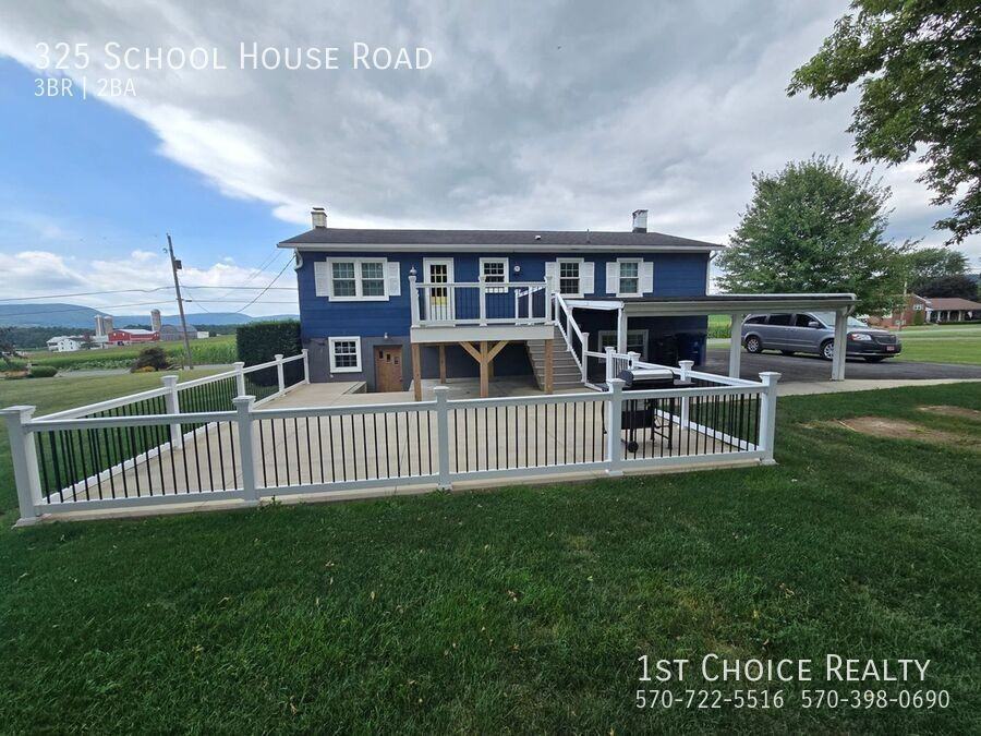 325 Schoolhouse Rd - Photo 2 of 37