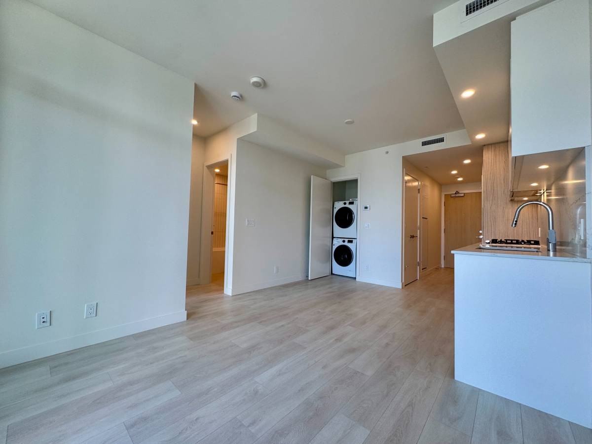 537 Cottonwood Avenue #2904 - Photo 3 of 22