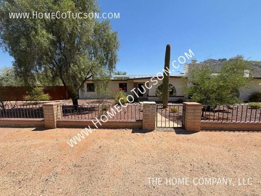 8628 N Placita Del Cardo - Photo 3 of 50