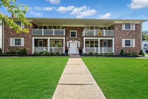 featured image of 208 Main St #A2