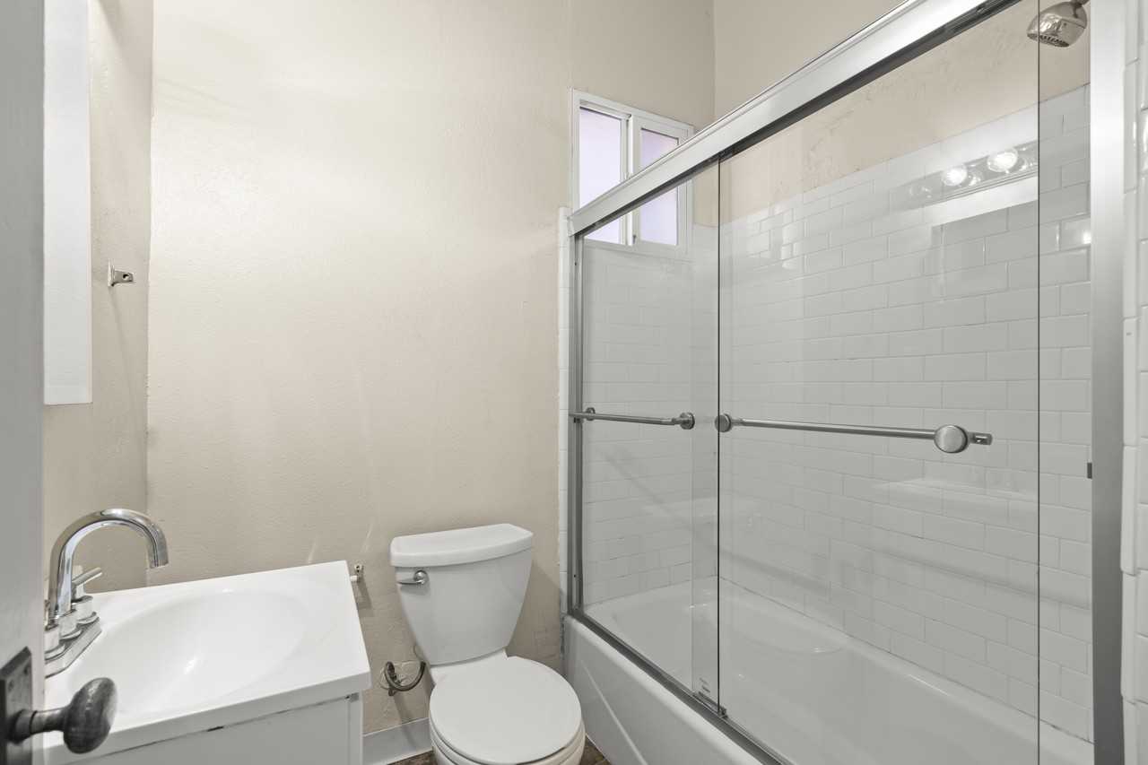 59 S 5th St #13 - Photo 2 of 2