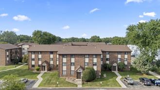423 Berkshire Dr #33 - Photo 1 of 1