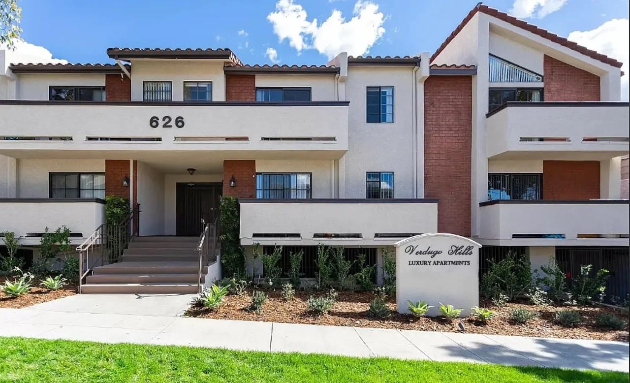 626 E Verdugo Ave #R