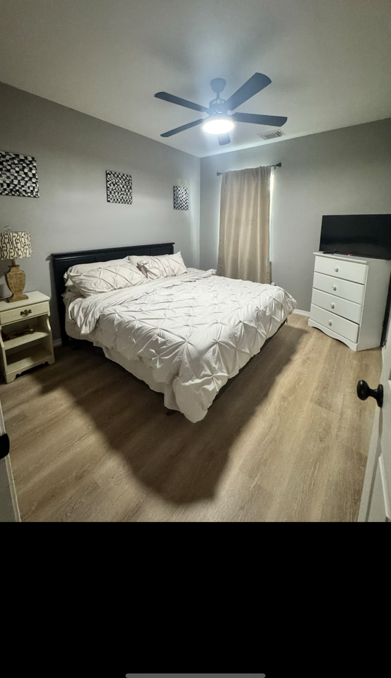 5919 Allison Rd #B - Photo 5 of 14