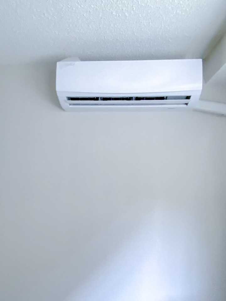 215 S. Occidental Blvd. - Photo 7 of 10