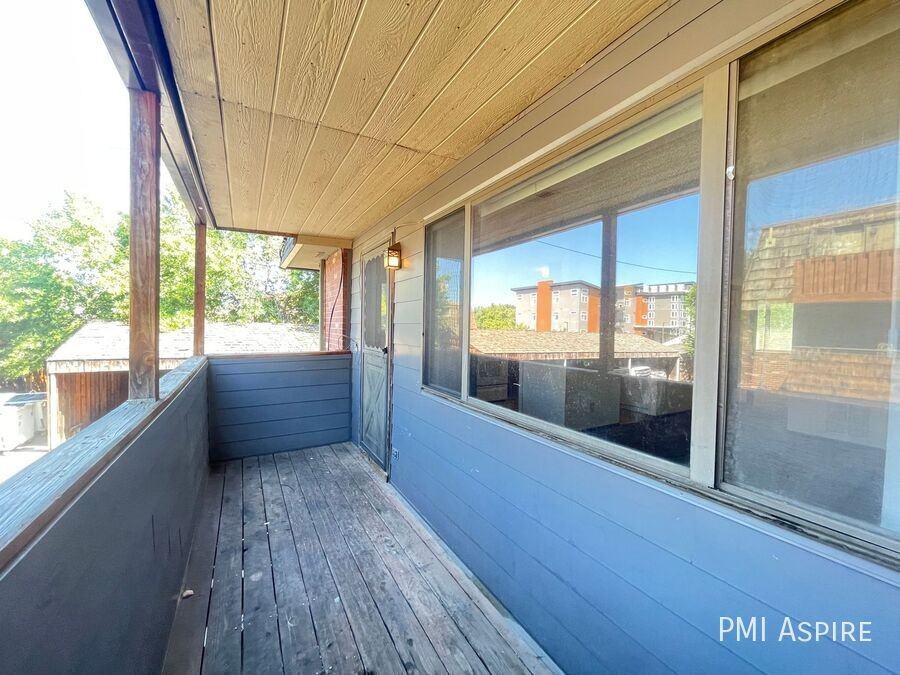 1610 9th Ave #4 - Photo 6 of 14