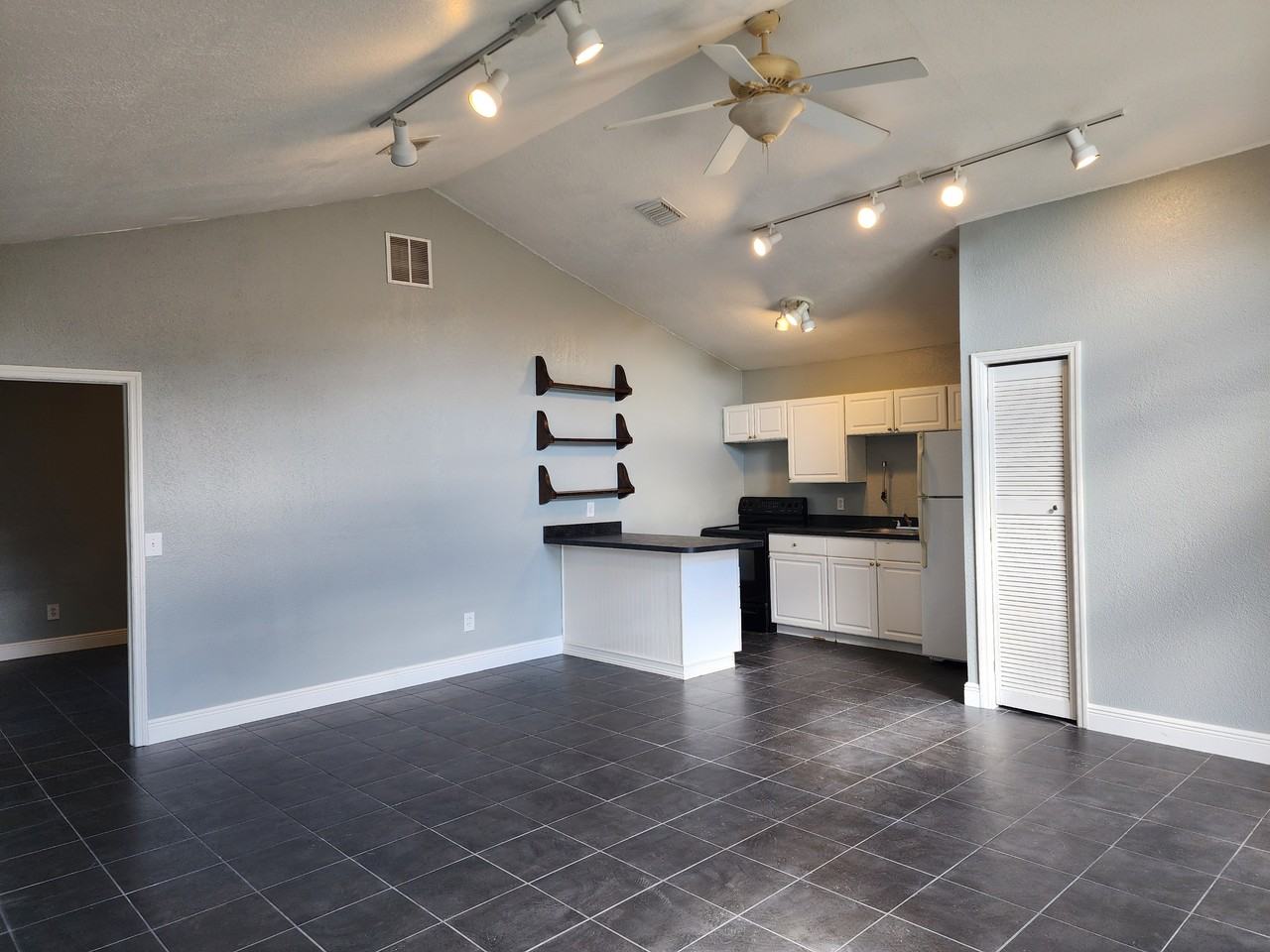 5632 Pinerock Road #NA - Photo 5 of 18