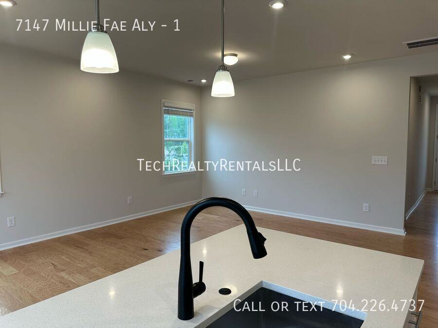 7147 Millie Fae Aly #1 - Photo 7 of 24