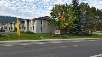 featured image of 2000 Gekeler Ln