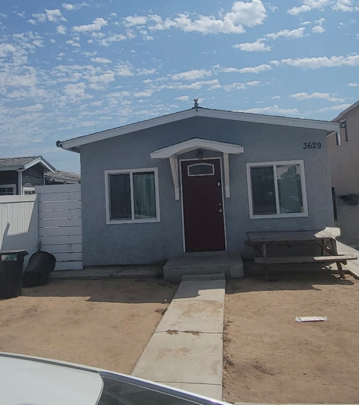 3629 47th St - Photo 2 of 15