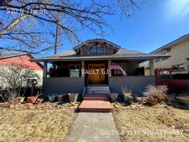 featured image of 520 N 7th St