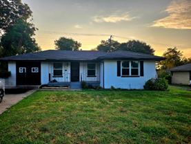 2814 Belknap Ave - Photo 1 of 1