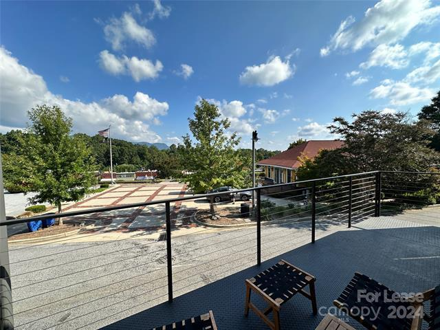 39 Depot St - Photo 3 of 7