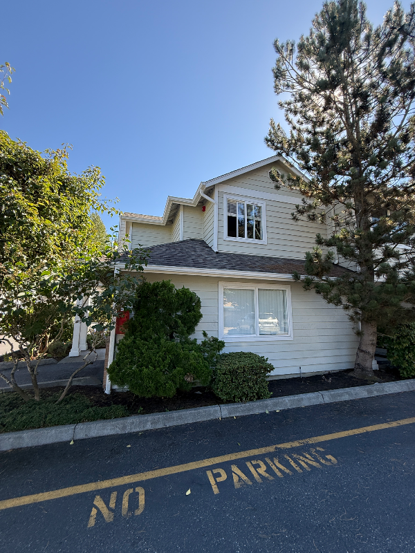 5016 168th St Sw #A - Photo 3 of 20