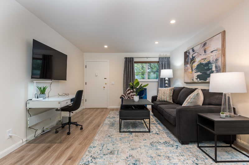 225 Vera Avenue - Photo 3 of 15