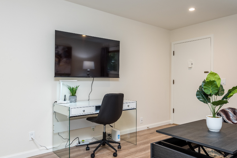 225 Vera Avenue - Photo 4 of 15