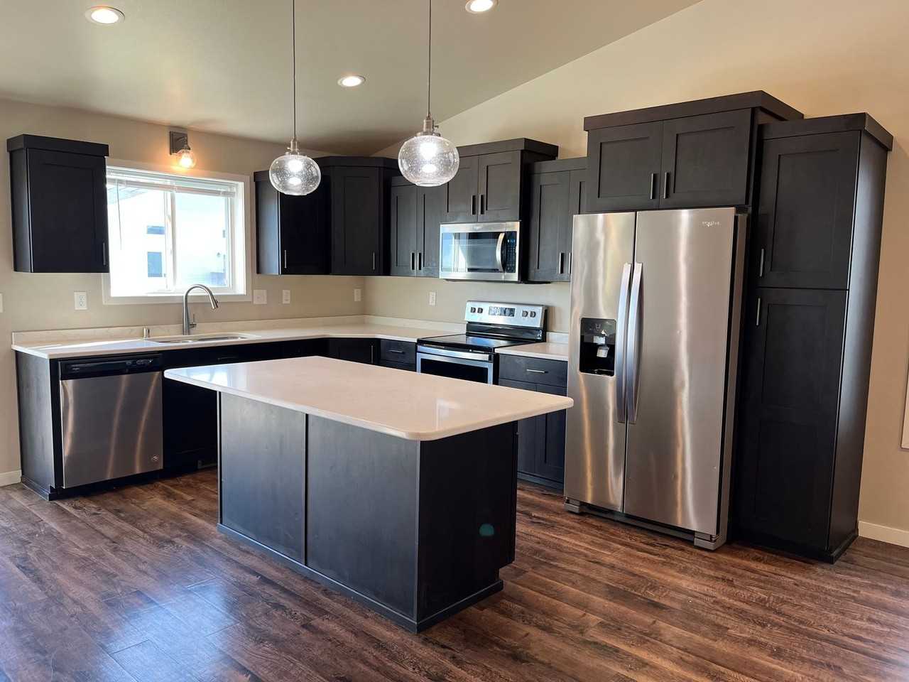 4217 14th Ave S - Photo 5 of 13