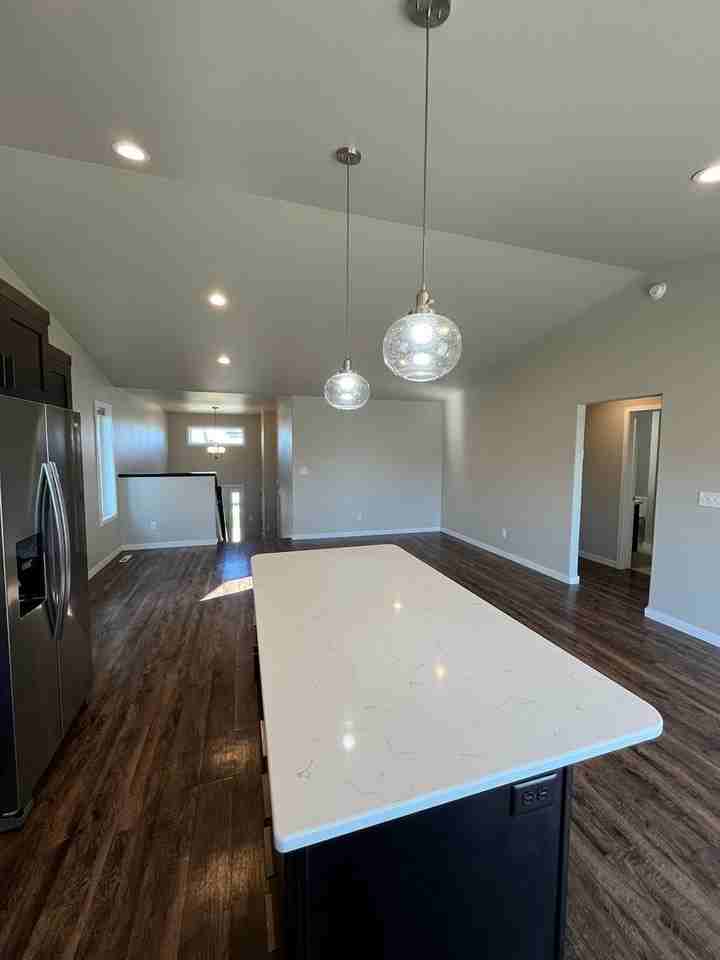 4217 14th Ave S - Photo 6 of 13