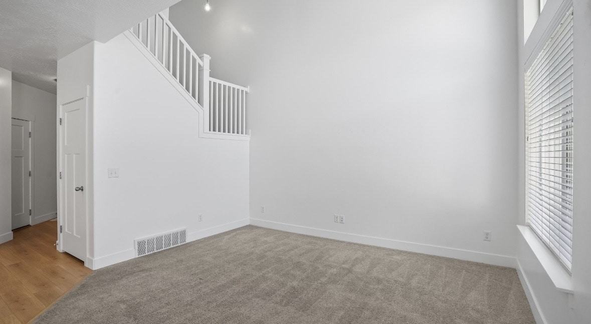 3988 West 1650 North - Photo 5 of 12