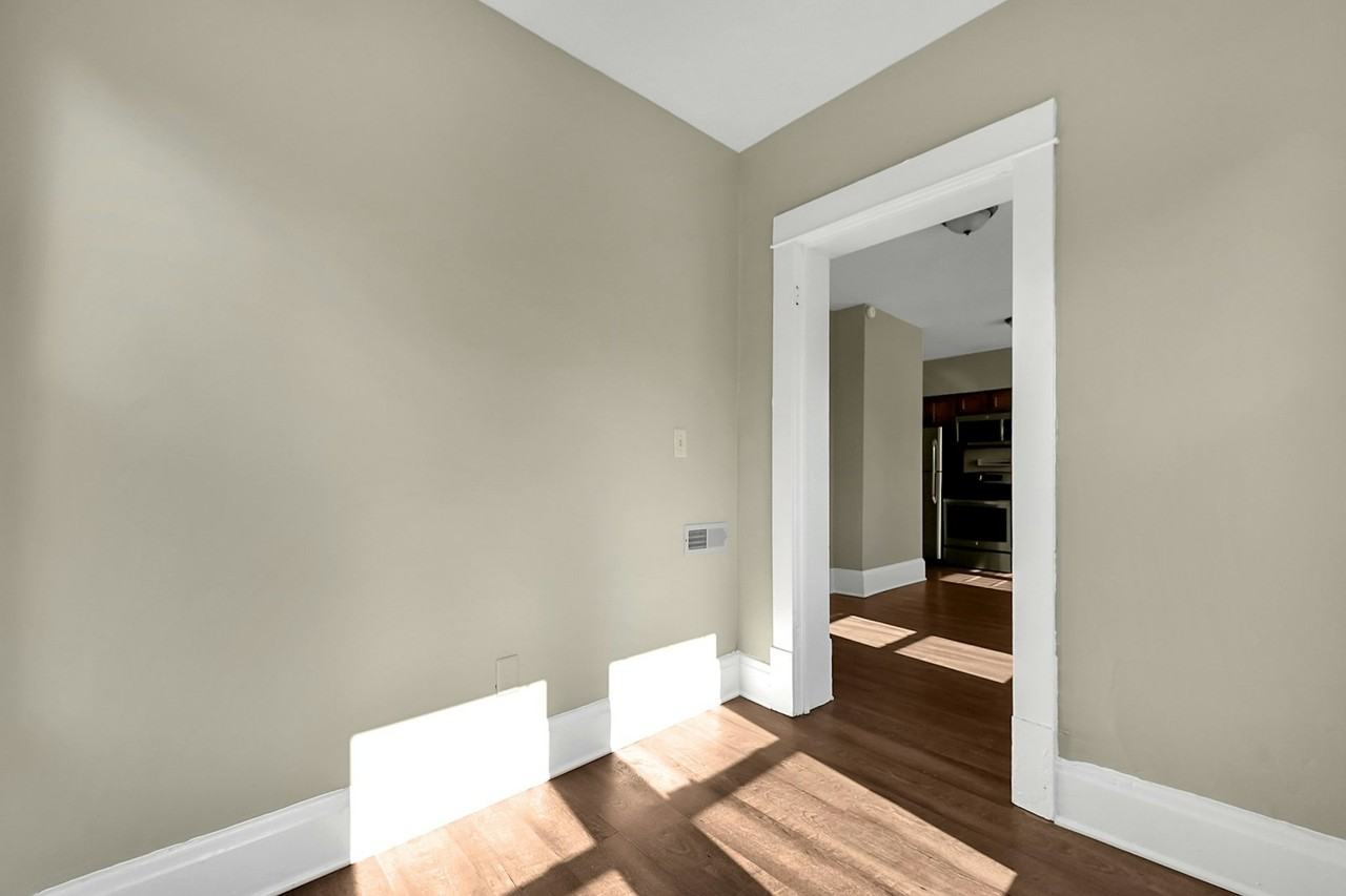 345 Chittenden Avenue, Unit C - Photo 7 of 25