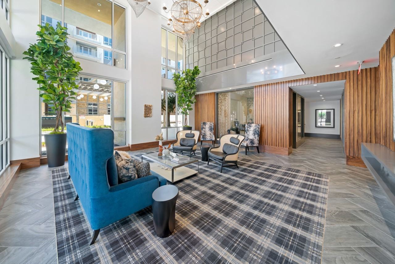 Halcyon House - Photo 3 of 50