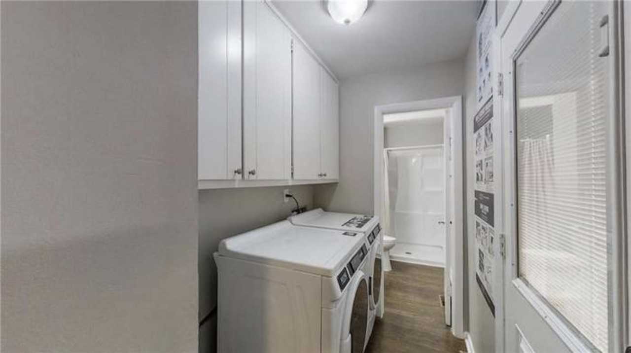 2307 Troy Cove Road - Photo 4 of 12