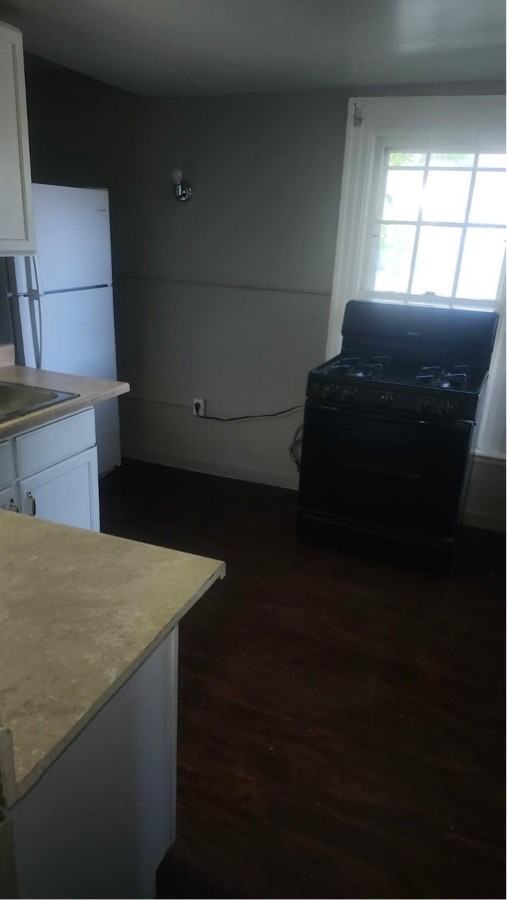 27 West Main Street - Photo 2 of 8