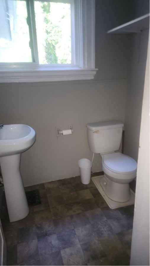 27 West Main Street - Photo 3 of 8