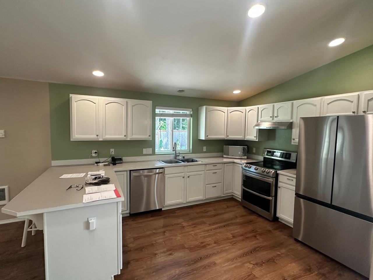 18524 Woodside Dr Se - Photo 5 of 26