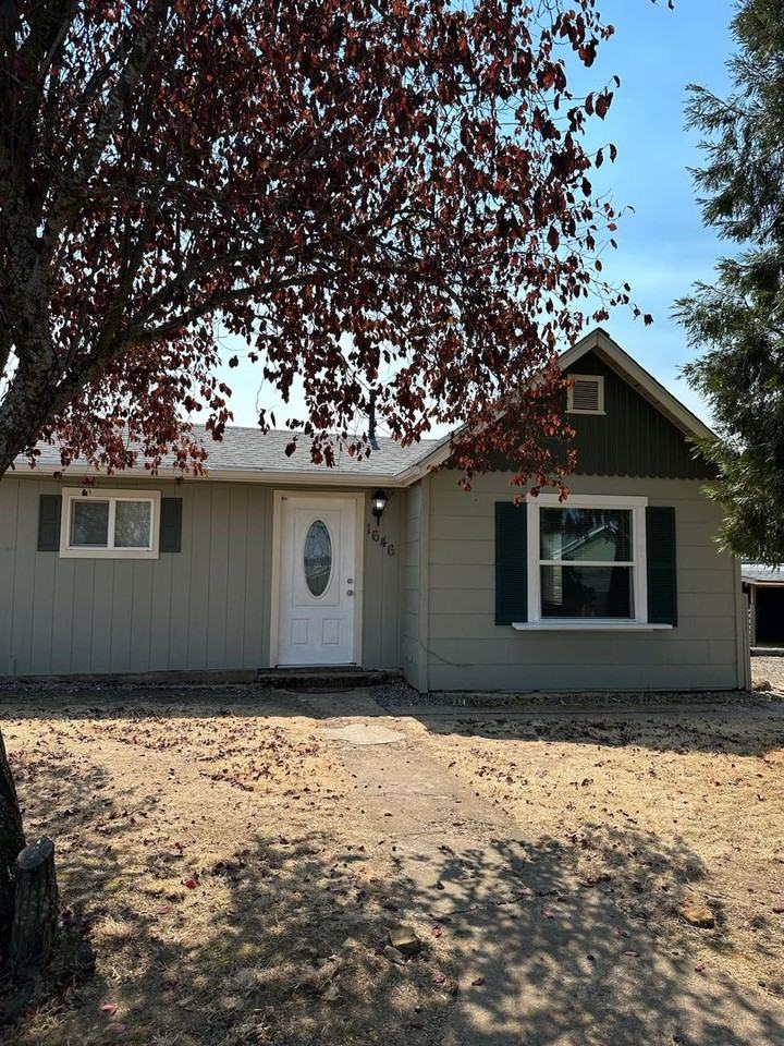 1646 W Duke Rd - Photo 2 of 15