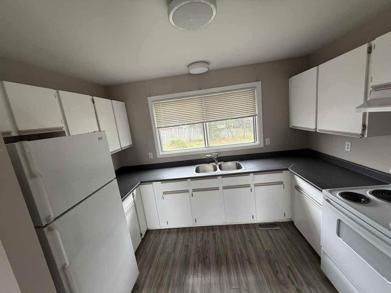 4214 300-128 - 4214 - 4218 1st Avenue - 4214 #4214 - Photo 3 of 20